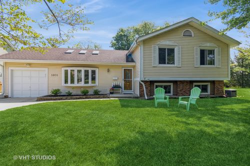 5801 Charleston Ct, Hanover Park, IL, 60133-5209 | Card Image
