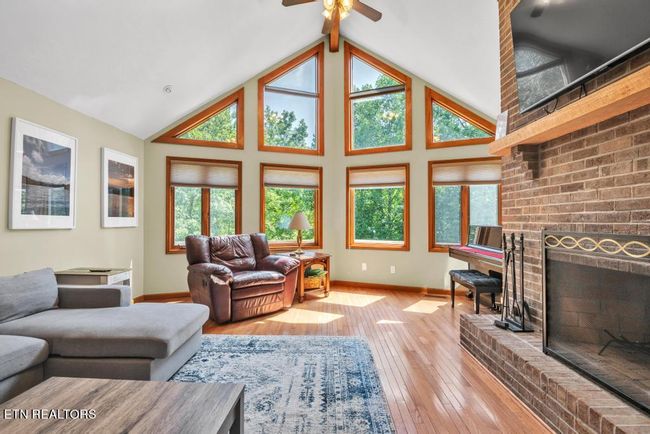 128 Fox Ln, House other with 3 bedrooms, 3 bathrooms and null parking in La Follette TN | Image 24