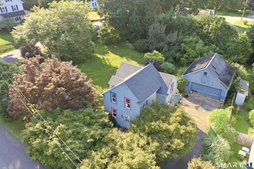 16 Jones Ln, Deep River, CT, 06417-1713 | Card Image