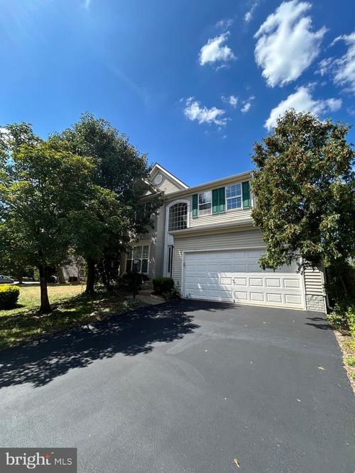 14245 Town Commons Way, GAINESVILLE, VA, 20155-1416 | Card Image