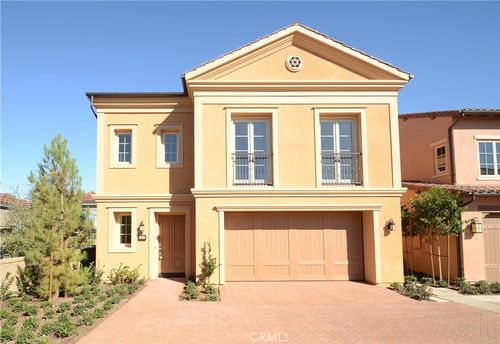 25 Bianco, Irvine, CA, 92618-0106 | Card Image
