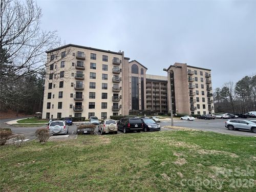 211 Heritage Blvd, Fort Mill, SC, 29715-6304 | Card Image