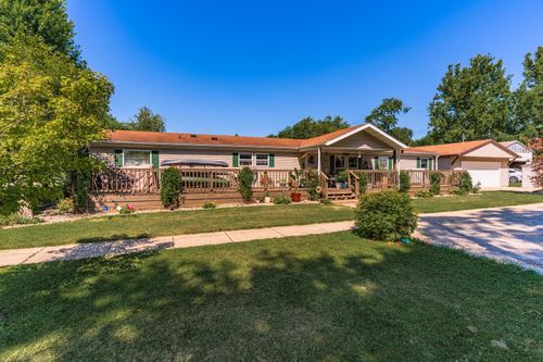 214 S 6th St, Chatsworth, IL, 60921-9139 | Card Image