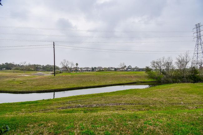2615 Pinebend Dr, House other with 4 bedrooms, 3 bathrooms and 2 parking in Pearland TX | Image 30