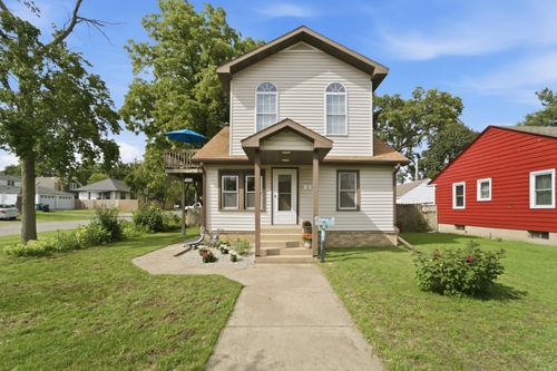 402 Pearl St, Michigan City, IN, 46360 | Card Image