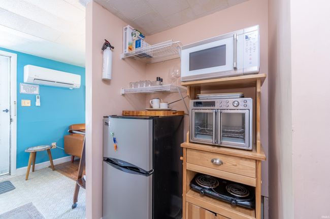APT-1 - 1101 S Rogers St, Condo with 1 bedrooms, 1 bathrooms and null parking in Bloomington IN | Image 4