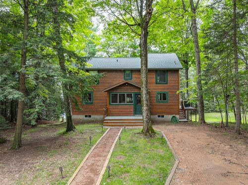 581 Bollom Rd, Three Lakes, WI, 54562-9395 | Card Image