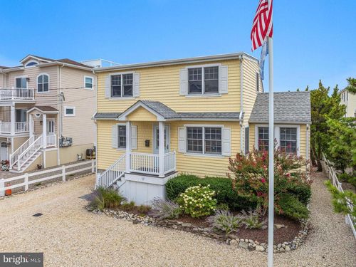 17 E North Carolina Ave, LONG BEACH TOWNSHIP, NJ, 08008-3044 | Card Image