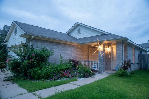16314 Bettong Ct, Sugar Land, TX, 77498-7620 | Card Image