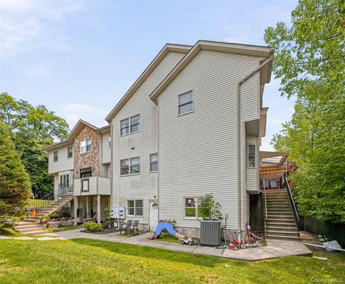 4 Spruill Ct, Monsey, NY, 10952-3363 | Card Image