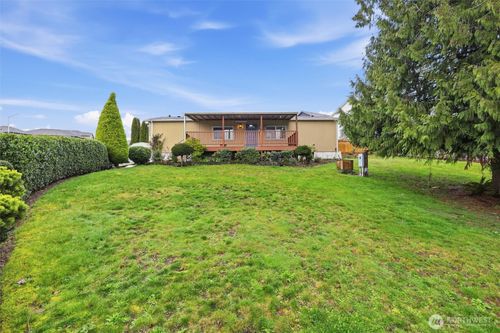 13868 Chain Lake Road, Monroe, WA, 98272 | Card Image