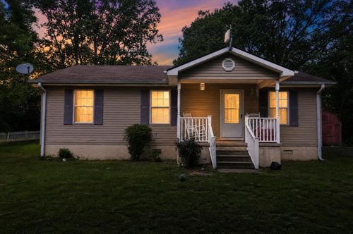 405 S Poplar St, Kenton, TN, 38233-1552 | Card Image
