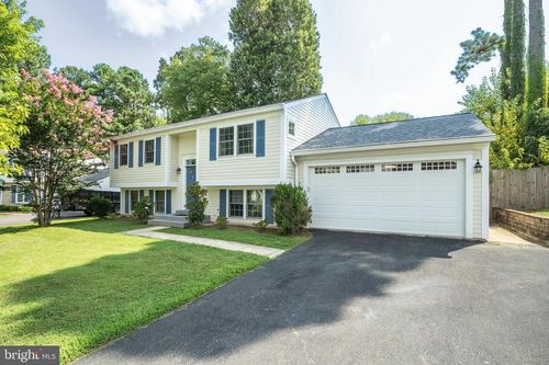 12703 Carlsbad Ct, HERNDON, VA, 20171-2450 | Card Image