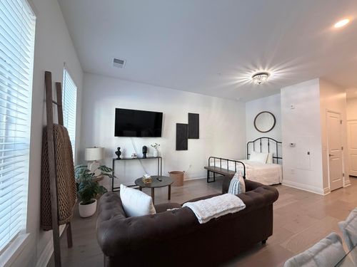 203-6640 Mooney Street, Dublin, OH, 43017 | Card Image