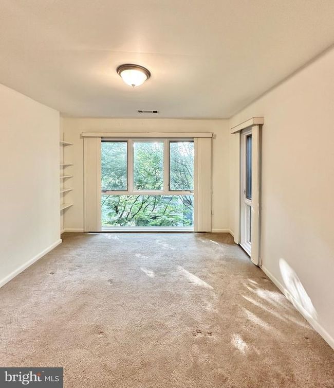2021 Lakebreeze Way, Townhouse with 3 bedrooms, 4 bathrooms and null parking in RESTON VA | Image 31