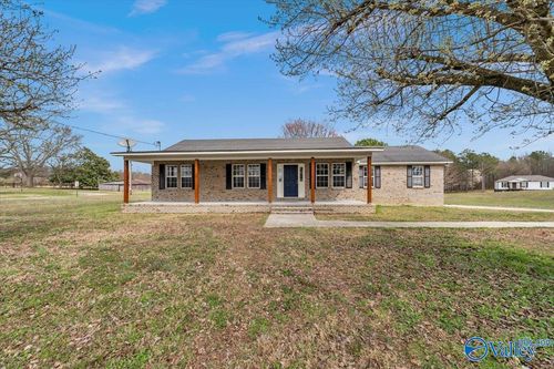 1808 Union Grove Rd, Guntersville, AL, 35976-6890 | Card Image