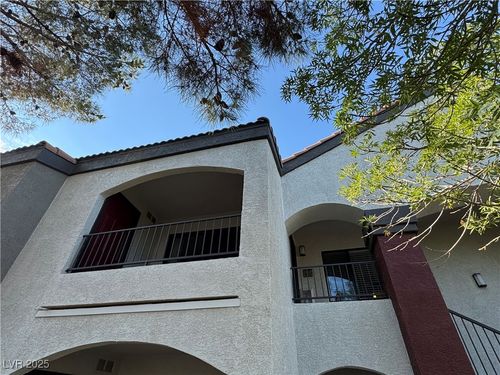 unit-1921-950 Seven Hills Dr, Henderson, NV, 89052-4308 | Card Image