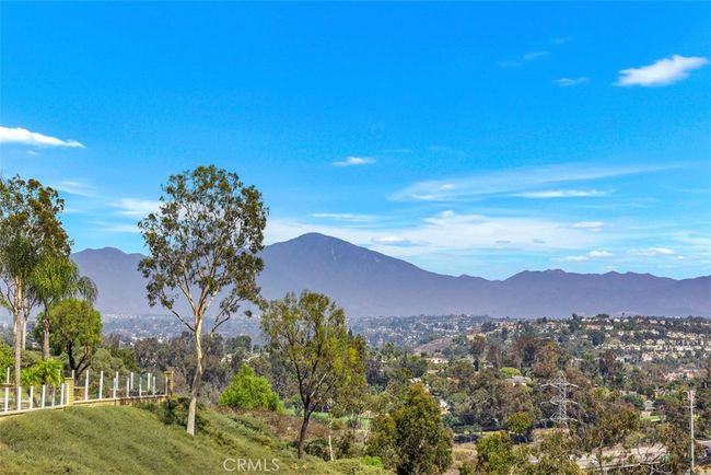 26691 Bridlewood Dr, House other with 4 bedrooms, 3 bathrooms and 3 parking in Laguna Hills CA | Image 48