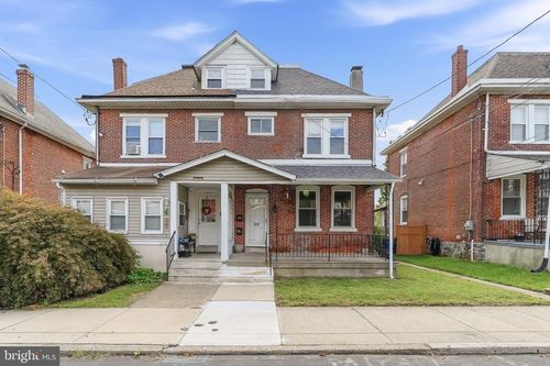 122 E Berkley Ave, CLIFTON HEIGHTS, PA, 19018-2601 | Card Image