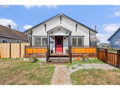 625 S Gold St, Centralia, WA, 98531-3825 | Card Image