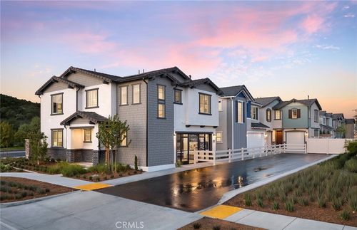 4256 S Malagon Privado, Ontario, CA, 91761-3280 | Card Image
