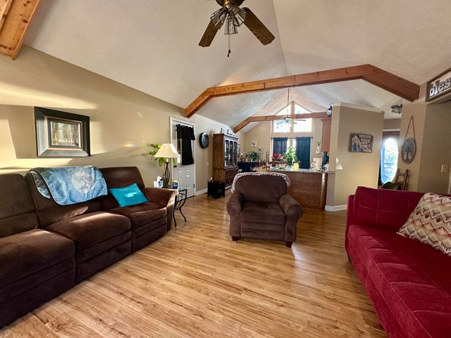 6230 New Hope Rd, House other with 3 bedrooms, 2 bathrooms and null parking in Michie TN | Image 4