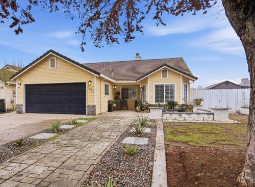 1631 Crusher Ave, Turlock, CA, 95380-7331 | Card Image