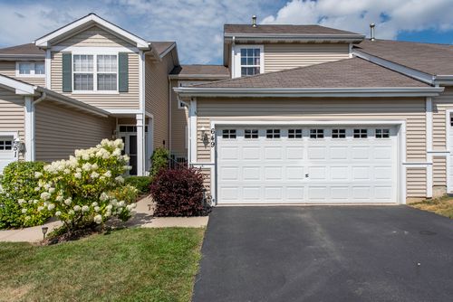 649 N Fox Trl, Round Lake, IL, 60073-2358 | Card Image