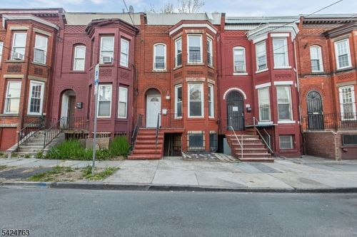 46 Myrtle Ave, Newark, NJ, 07107-2106 | Card Image