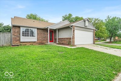 3734 Vienna Place, House other with 3 bedrooms, 3 bathrooms and null parking in Indianapolis IN | Image 2