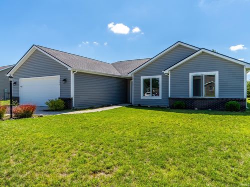 904 Jennifer Dr, Ligonier, IN, 46767-2554 | Card Image