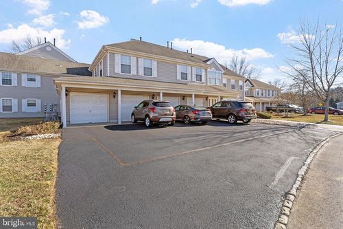 1207 Eagles Chase Dr, LAWRENCE TOWNSHIP, NJ, 08648-2540 | Card Image