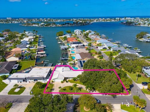 1670 Clearwater Harbor Dr, LARGO, FL, 33770-4554 | Card Image