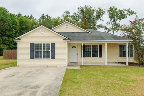 525 Bryson Circle, Hahira, GA,  | Card Image