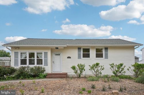 120 E Rutherford Dr, NEWARK, DE, 19713-2039 | Card Image