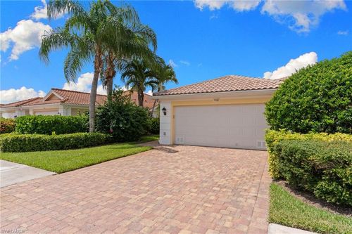 7620 Rozzini Ln, NAPLES, FL, 34114-2675 | Card Image