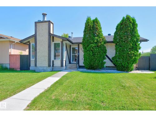 3104 138 Ave Nw, Edmonton, AB, T5Y1M3 | Card Image