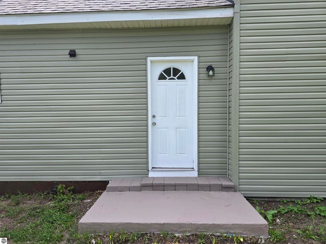 7864 Maple St, House other with 3 bedrooms, 1 bathrooms and null parking in Vanderbilt MI | Image 33
