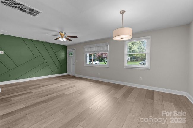 5008 Unaka Ave, House other with 3 bedrooms, 2 bathrooms and null parking in Charlotte NC | Image 8