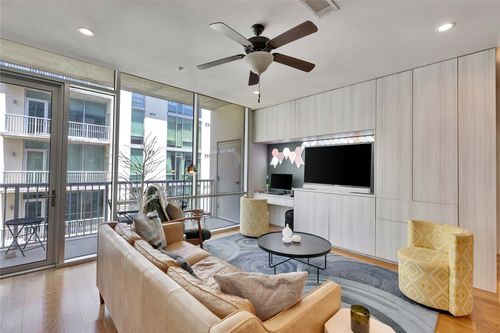 2403-1600 Barton Springs Rd, Austin, TX, 78704-1185 | Card Image