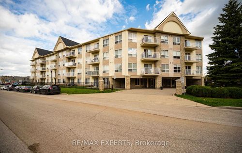 319-8 Harris St, Cambridge, ON, N1R8R1 | Card Image