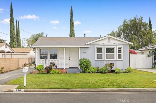 836 Random Ln, Duarte, CA, 91010-2040 | Card Image