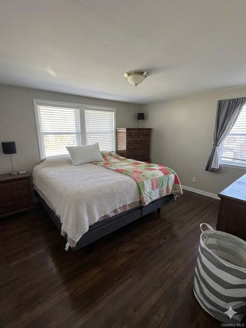 20 Walker Rd, Highland Falls, NY, 10928-4106 | Card Image