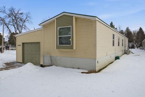 2004 Flamingo Dr Ne, Andover, MN, 55304-4832 | Card Image