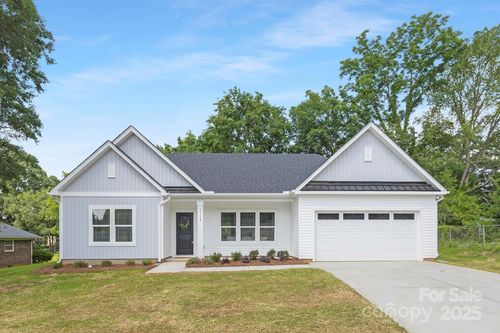 250 Greenway Dr, Salisbury, NC, 28144-9455 | Card Image