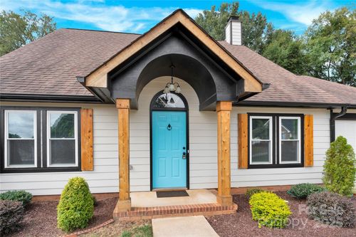 2848 Ridge Crossing Ct Nw, Concord, NC, 28027-2527 | Card Image