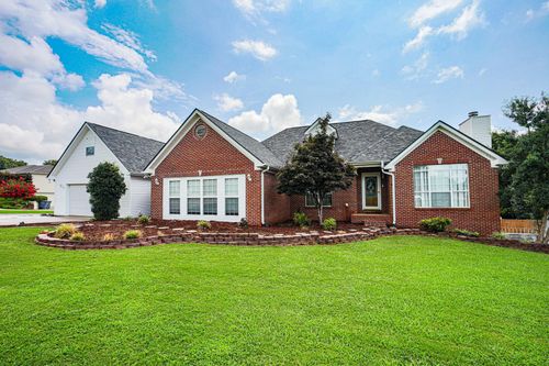 130 Old Brompton Ln, Killen, AL, 35645-8640 | Card Image