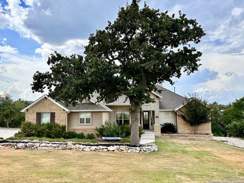 440 Chinook Rd, New Braunfels, TX, 78132-3440 | Card Image