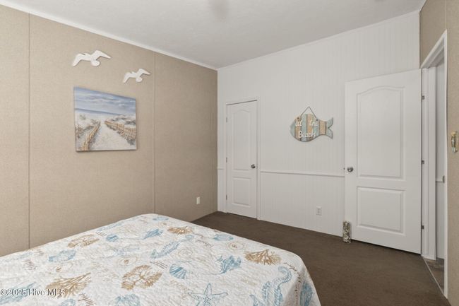 302 Bayview Dr, House other with 3 bedrooms, 2 bathrooms and 1 parking in Harkers Island NC | Image 26