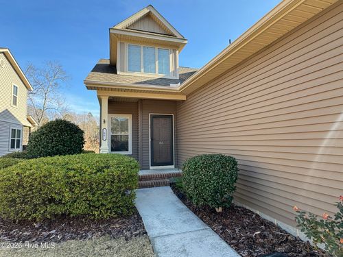 86 Cypress Cir, Southern Pines, NC, 28387-6484 | Card Image